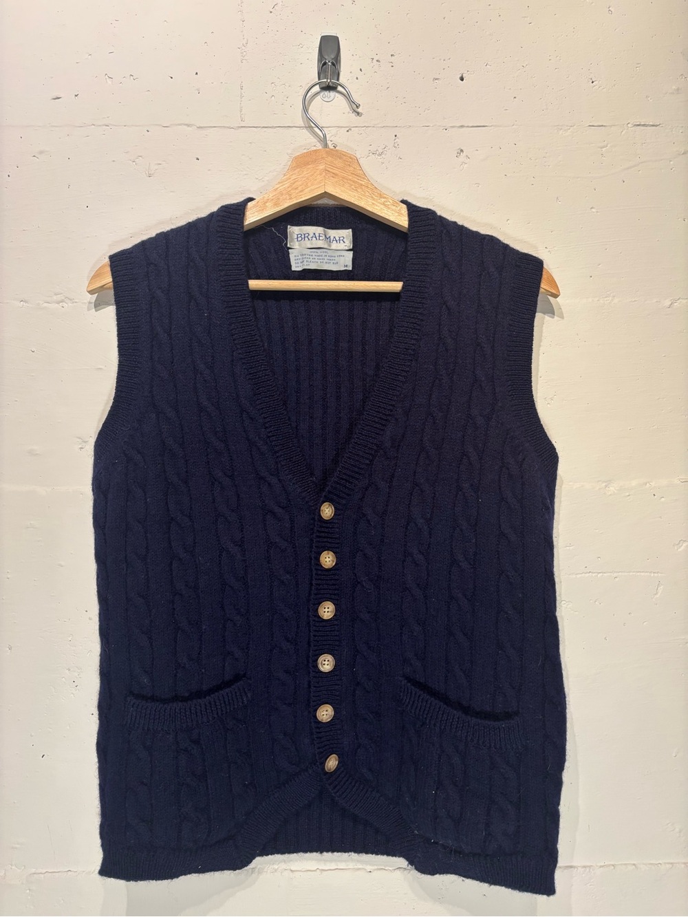 Vintage 1980s Braemar Navy Wool Cable Knit Cardigan Vest M